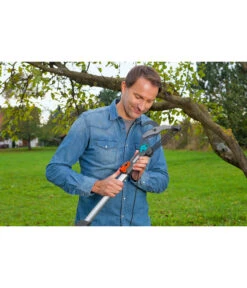GARDENA Combisystem-Bypass-Baumschere 19 GARDENA Combisystem-Bypass-Baumschere -Weber Store 2848687 WE MO 007 GardenaCSBaunschereBypassHochastschere