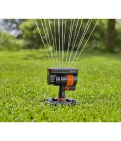 GARDENA Viereckregner Sprinklersystem Pipeline 21 GARDENA Viereckregner Sprinklersystem Pipeline -Weber Store 6916217 WE MO 004 GardenaViereckregnerSprinklersystemPipeline